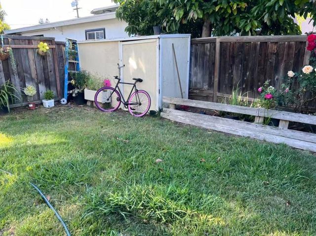 57 Dumbarton Avenue, Redwood City, CA 94063
