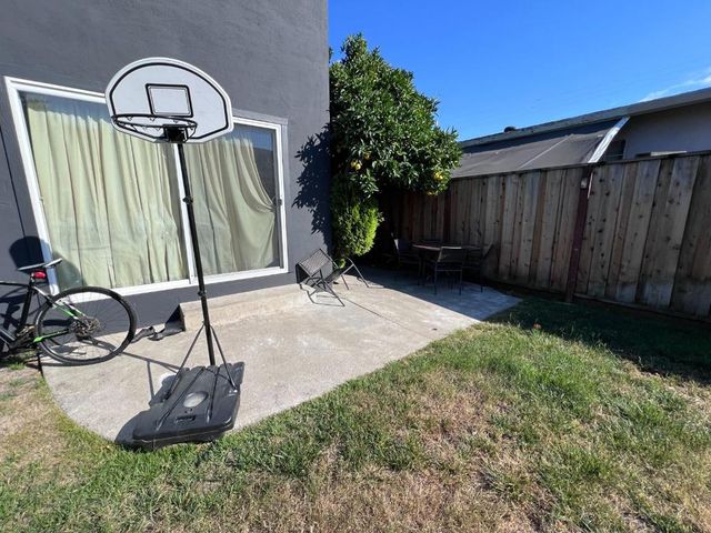 57 Dumbarton Avenue, Redwood City, CA 94063
