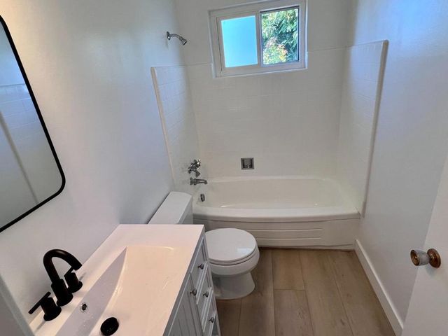 57 Dumbarton Avenue, Redwood City, CA 94063