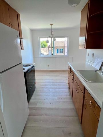 57 Dumbarton Avenue, Redwood City, CA 94063