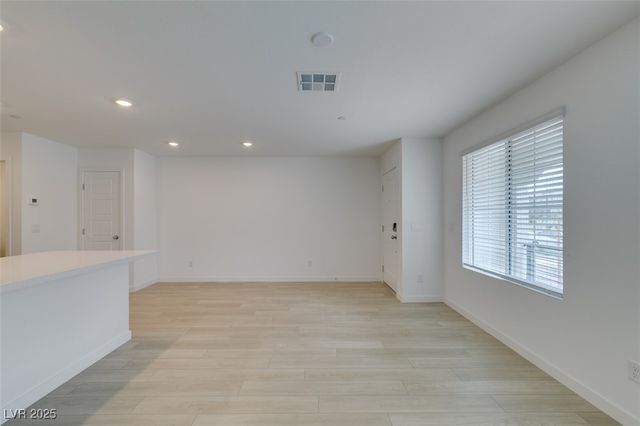 945 Jigglypuff Place, Henderson, NV 89011