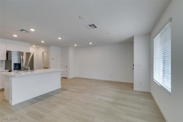 945 Jigglypuff Place, Henderson, NV 89011