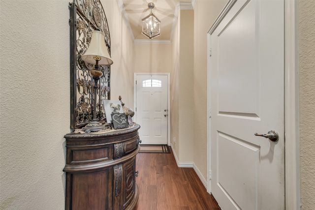 1217 Summerset Lane, Burleson, TX 76028