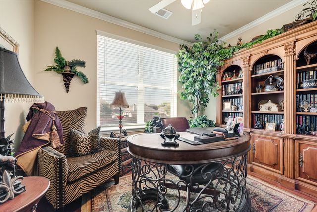 1217 Summerset Lane, Burleson, TX 76028