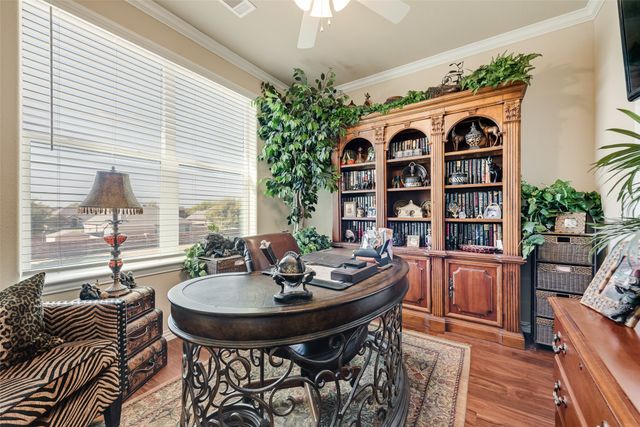 1217 Summerset Lane, Burleson, TX 76028