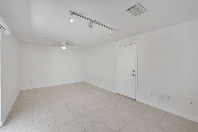 453 NE 1ST Street, Pompano Beach, FL 33060