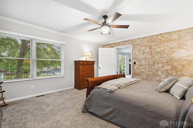 106 Newkirk Drive, Hillsboro, OH 45133