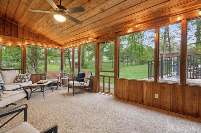 106 Newkirk Drive, Hillsboro, OH 45133