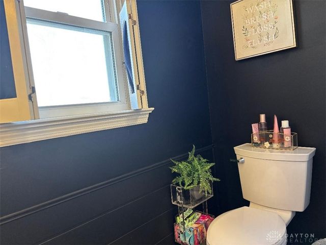 106 Newkirk Drive, Hillsboro, OH 45133