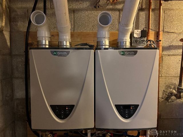 106 Newkirk Drive, Hillsboro, OH 45133