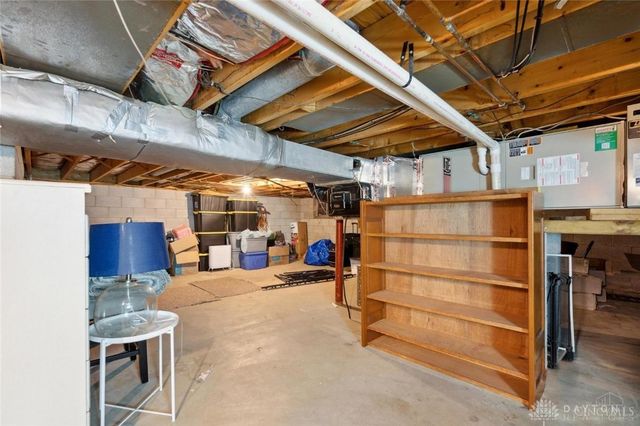 106 Newkirk Drive, Hillsboro, OH 45133