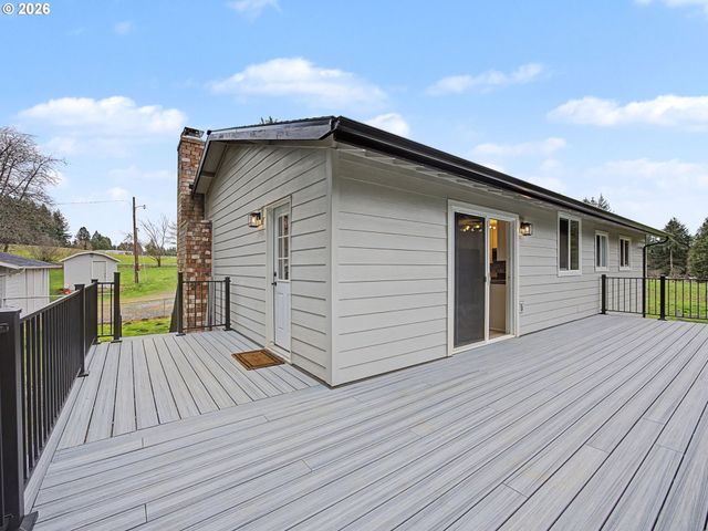 23851 S DAY HILL Rd, Estacada, OR 97023