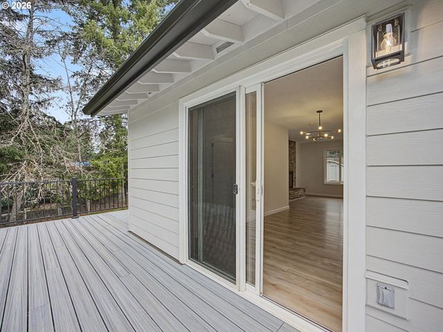 23851 S DAY HILL Rd, Estacada, OR 97023