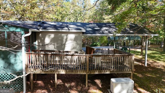 431 Paradise Valley Road, Cleveland, GA 30528