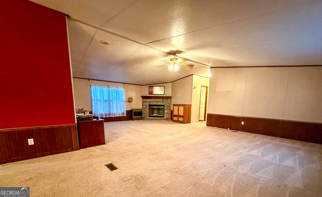 431 Paradise Valley Road, Cleveland, GA 30528