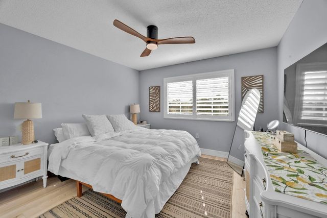 3688 NW Mediterranean Lane 208, Jensen Beach, FL 34957