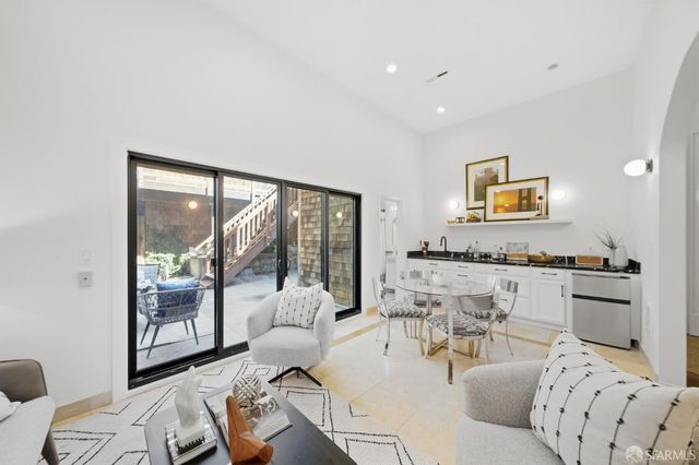 143 Connecticut Street, San Francisco, CA 94107