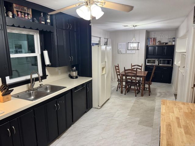2105 Hairston Street, Conway, AR 72034