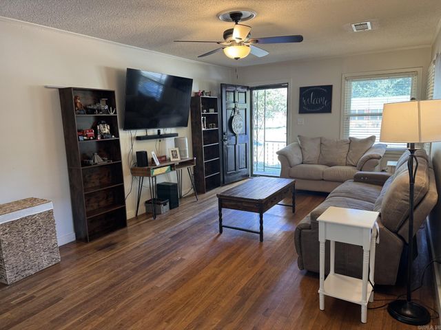 2105 Hairston Street, Conway, AR 72034