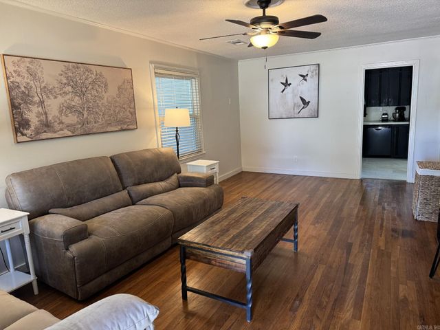 2105 Hairston Street, Conway, AR 72034