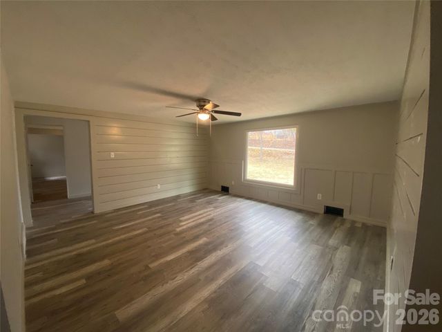 75 Old Macedonia Road, Alexander, NC 28701