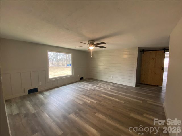 75 Old Macedonia Road, Alexander, NC 28701