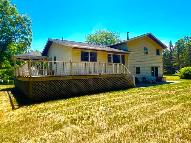 451 S Dangl Road, Muskegon, MI 49442