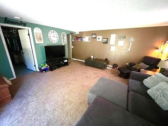 451 S Dangl Road, Muskegon, MI 49442
