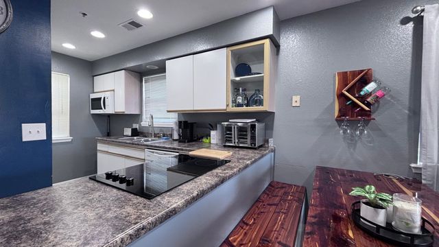 515 Valley View B101, Branson, MO 65616