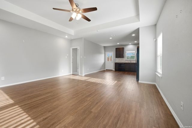 425 Hunters Rnch E, San Antonio, TX 78253