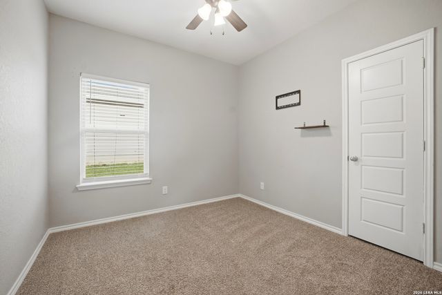 425 Hunters Rnch E, San Antonio, TX 78253