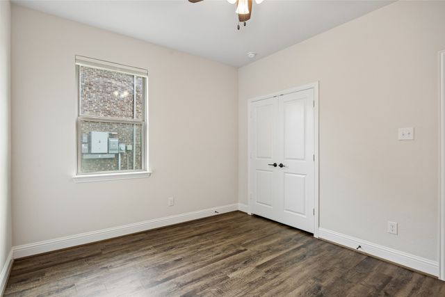 924 Pear Avenue, Forney, TX 75126