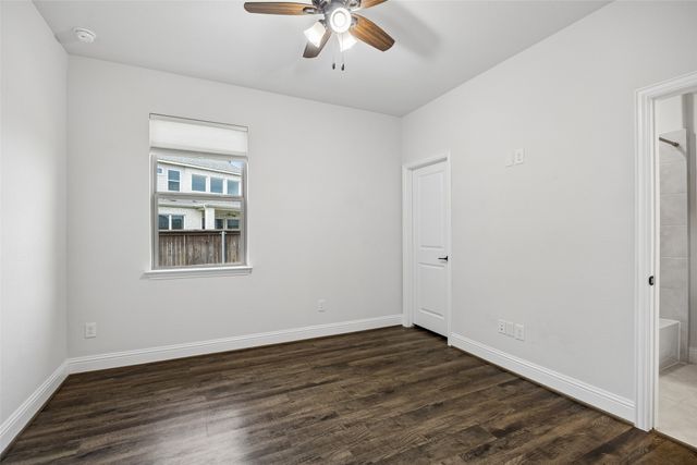 924 Pear Avenue, Forney, TX 75126