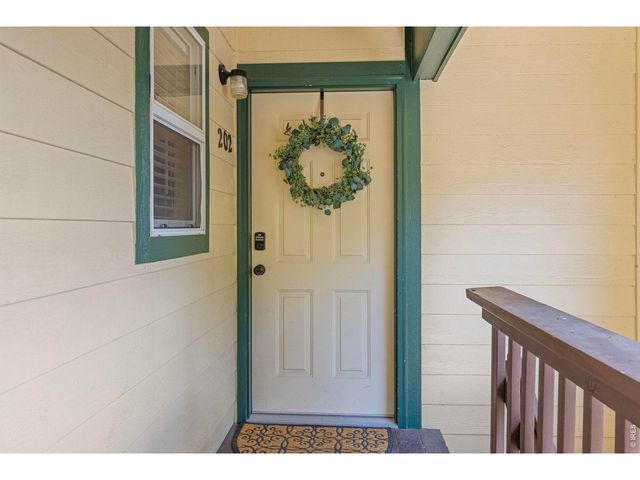 1048 Tierra Ln 202, Fort Collins, CO 80521