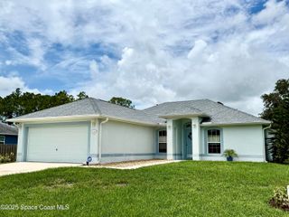 1280 Hastings Road SW, Palm Bay, FL 32908