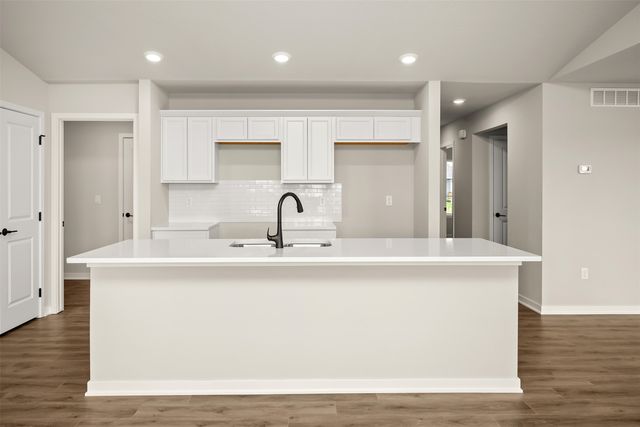 1155 NW Petersen Drive, Waukee, IA 50263