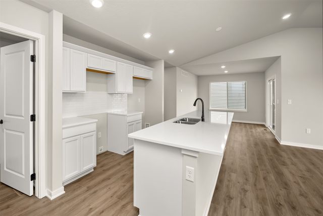 1155 NW Petersen Drive, Waukee, IA 50263