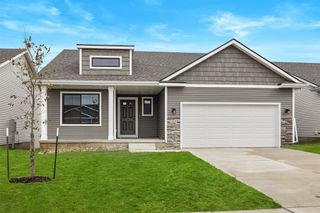 1155 NW Petersen Drive, Waukee, IA 50263