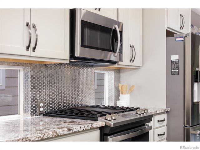 1702 Sicily Drive, Longmont, CO 80503
