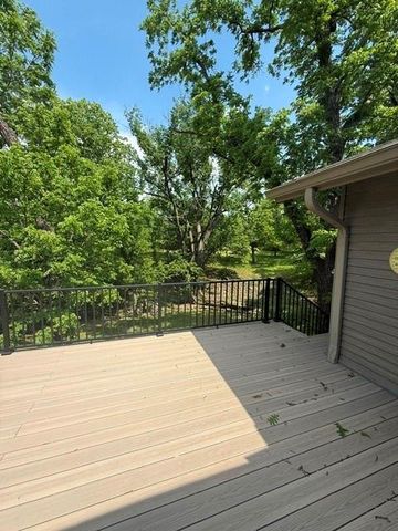 13325 Kimberly Circle, Olathe, KS 66061