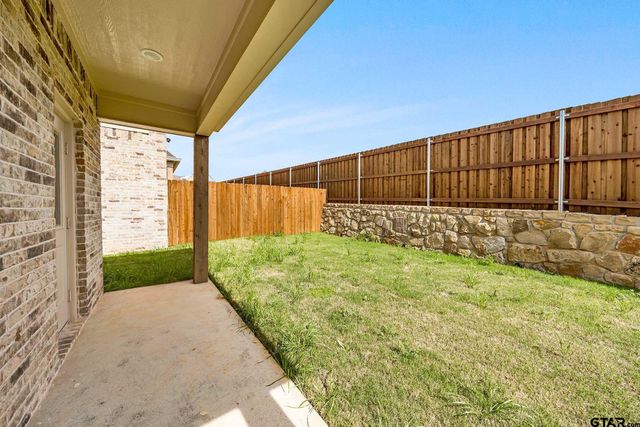 4344 Macnab Drive, Tyler, TX 75707