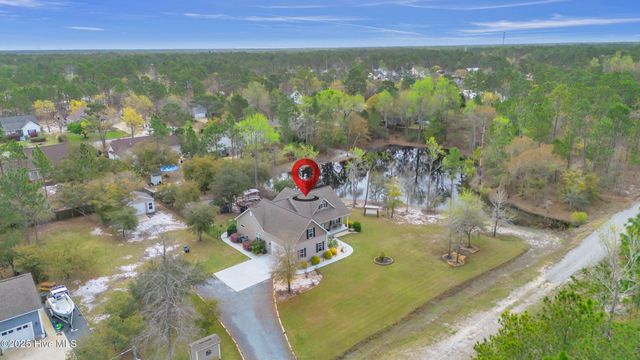 2000 Southport Lane, Southport, NC 28461