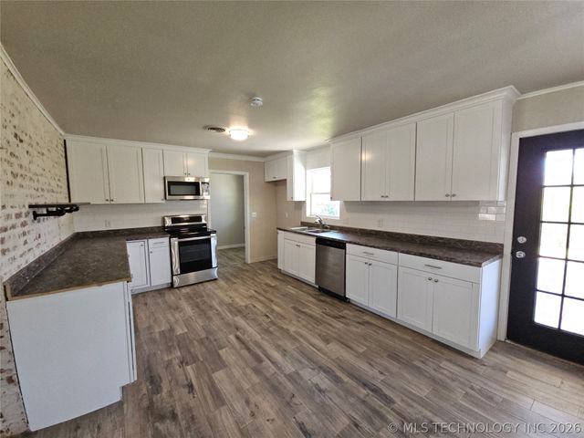 7831 State Highway 113, Mcalester, OK 74501