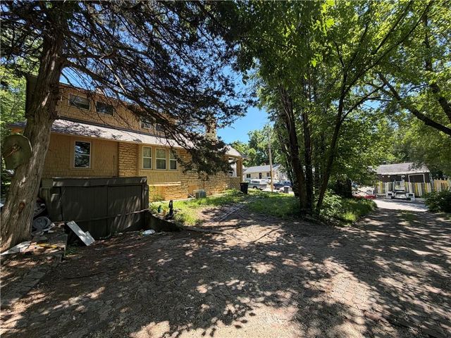 3416 E 58th Terrace, Kansas City, MO 64132