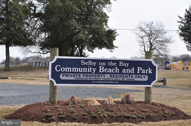 3641 BRANHUM RD, Edgewater, MD 21037