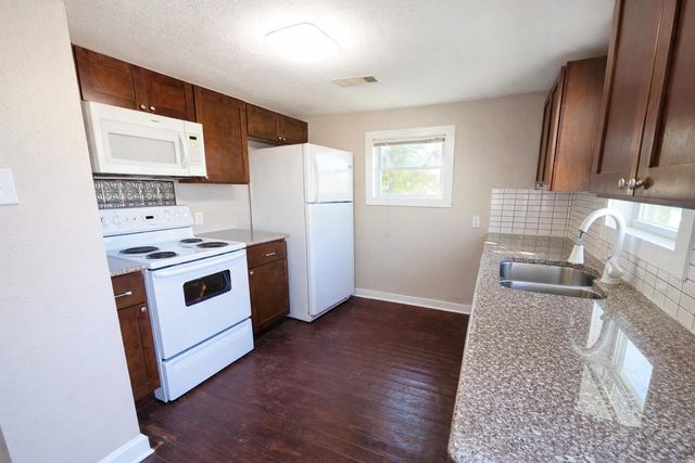 5012 Ave K Rear 1, Galveston, TX 77551