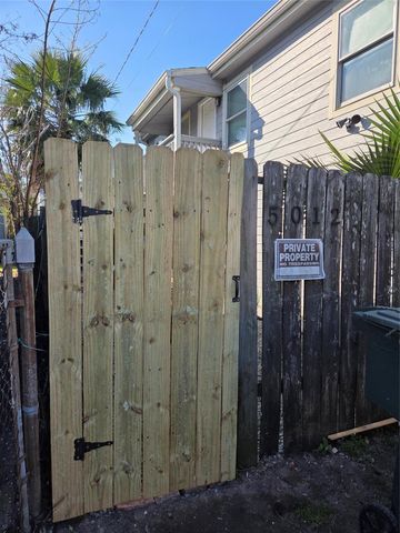 5012 Ave K Rear 1, Galveston, TX 77551