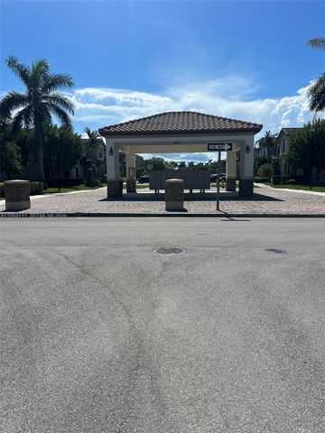 24851 SW 114th Ct, Homestead, FL 33032