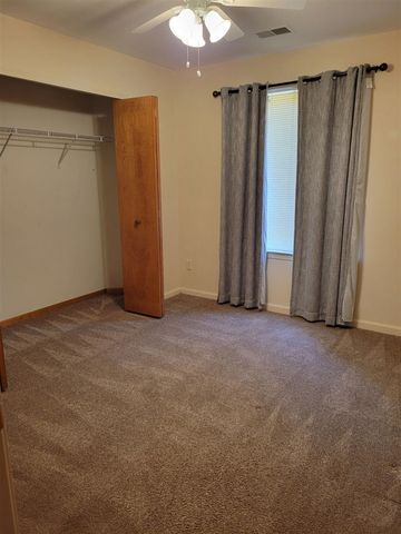 312 Marigold Circle 52, Westland, MI 48185