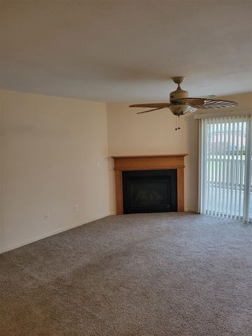 312 Marigold Circle 52, Westland, MI 48185